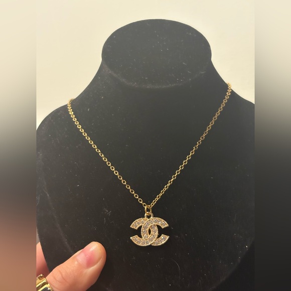 Chanel diamon gold Necklace 18k gold plated SS - Picture 2 of 5
